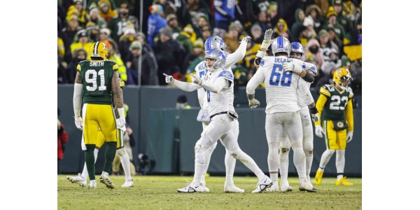 Les Lions de Detroit ont battu les Packers de Green Bay par quatre points Les Lions de Detroit ont battu les Packers de Green Bay par quatre points